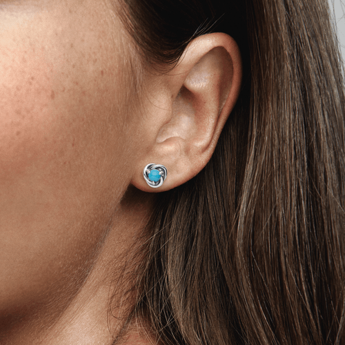 Aretes de botón Círculo Eternity Diciembre